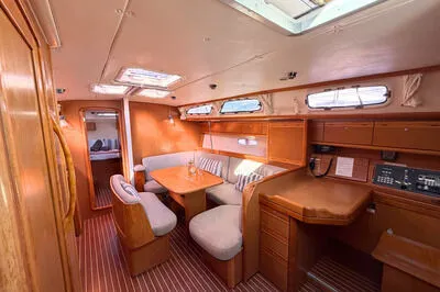 Bavaria 40 "Bunny Girl" 