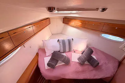 Bavaria 40 "Bunny Girl" 