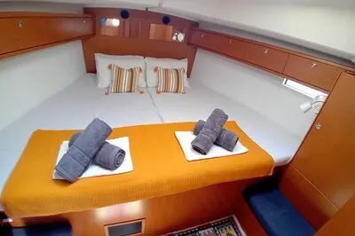 Bavaria 46 "WHISKEY FOXTROT"