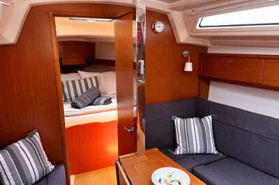 Bavaria 33 "BRIZO"