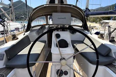 Bavaria 33 "BRIZO"