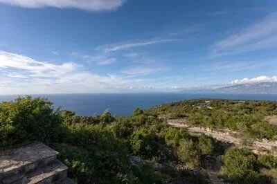 Spacious Family Villa with Pool & Sea Views
