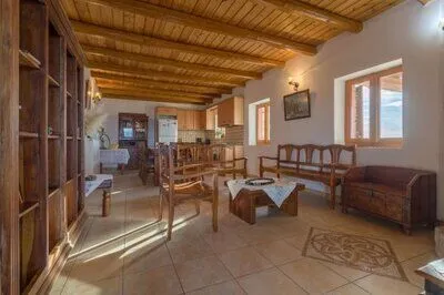 Spacious Family Villa with Pool & Sea Views