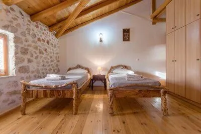 Spacious Family Villa with Pool & Sea Views
