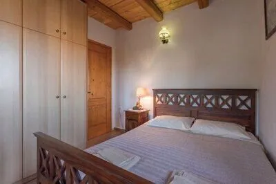 Spacious Family Villa with Pool & Sea Views