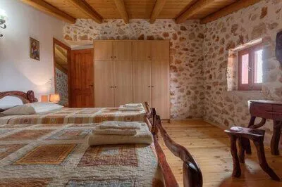Spacious 3-Bedroom Villa with Private Pool close to Navagio