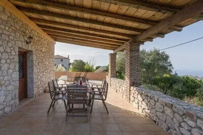 Spacious 3-Bedroom Villa with Private Pool close to Navagio