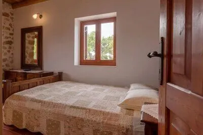 Spacious 3-Bedroom Villa with Private Pool close to Navagio