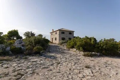 Sea-View 3-Bedroom Villa near Navagio