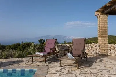Sea-View 3-Bedroom Villa near Navagio