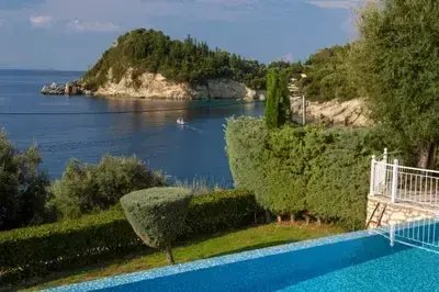 Ionian Calm Villas | Blue Villa 3 Bedroom Villa with Private Pool 