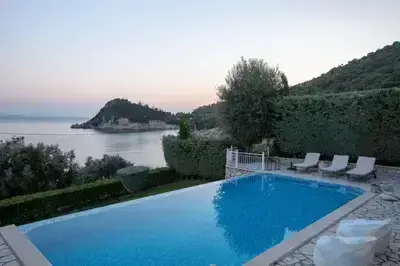 Ionian Calm Villas | Blue Villa 3 Bedroom Villa with Private Pool 