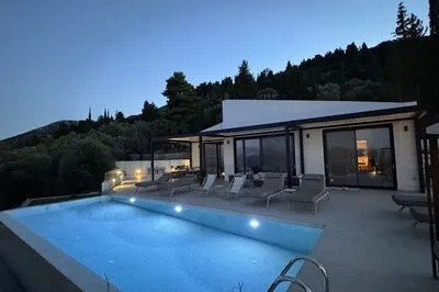 The View - A breathtaking Location. An Exceptional Villa