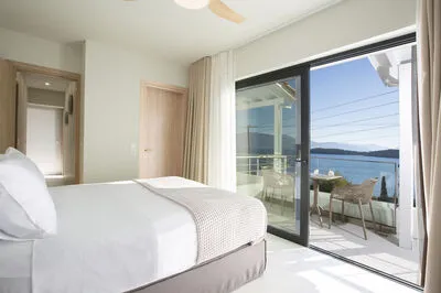 Villa Katerina-Brand New Stylish 4 bedroom villa with Sea View