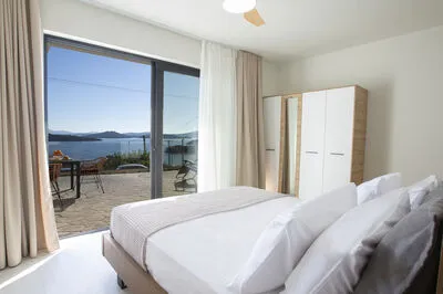 Villa Katerina-Brand New Stylish 4 bedroom villa with Sea View