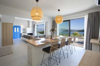Villa Katerina-Brand New Stylish 4 bedroom villa with Sea View