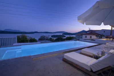 Villa Katerina-Brand New Stylish 4 bedroom villa with Sea View