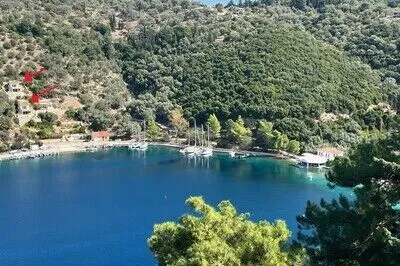 Seafront 3 bed Villa, p/pool, walk to beach and taverna