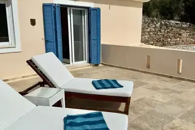 Luxury villa with breathtaking views 5min from the beach