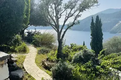 Luxury villa with breathtaking views 5min from the beach