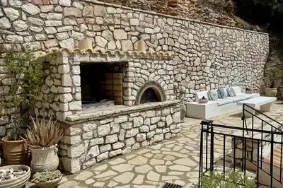 Luxury villa with breathtaking views 5min from the beach