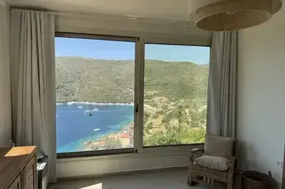 Luxury villa with breathtaking views 5min from the beach