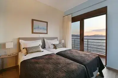 Marine Villa - Coastal Living with private sea access