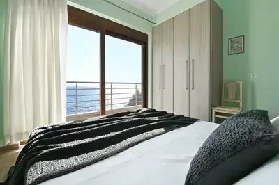 Marine Villa - Coastal Living with private sea access