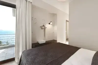 Seafront Karavi Villa - 270 degrees view & private sea access