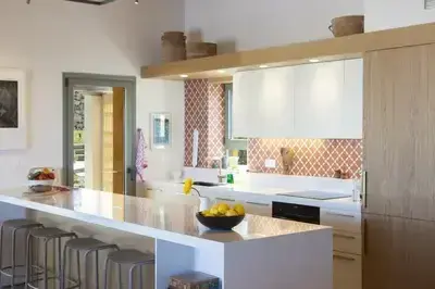 Villa Borsa: Secluded Retreat with Sea Views, Gym and near famous beaches