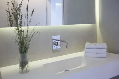 Villa Kalamos - Elegant Villa With Direct Sea Access