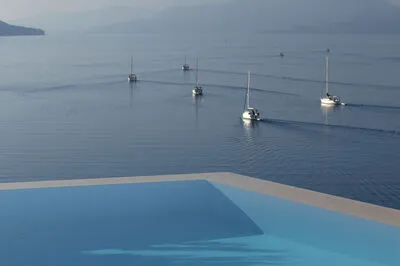 Villa Kalamos - Elegant Villa With Direct Sea Access
