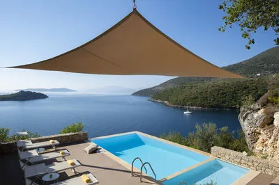 Villa Kalamos - Elegant Villa With Direct Sea Access