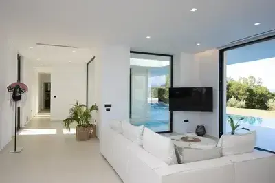 Relaxing Luxury Villa in Nydri with Modern Comfort