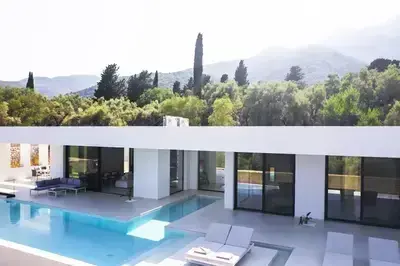 Relaxing Luxury Villa in Nydri with Modern Comfort