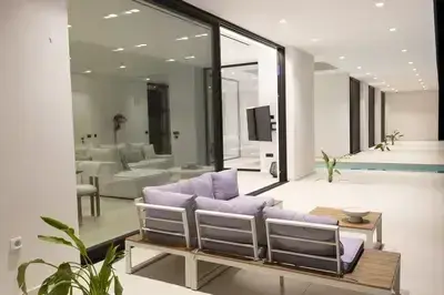 Relaxing Luxury Villa in Nydri with Modern Comfort