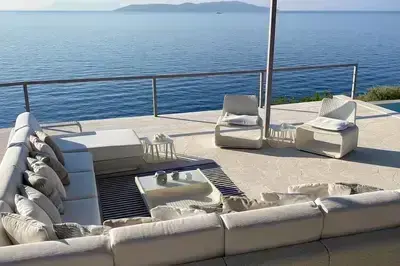 Villa Oneiro-Dreamy luxury villa with private access to the sea in Sivota!