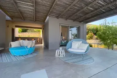 Villa Oneiro-Dreamy luxury villa with private access to the sea in Sivota!