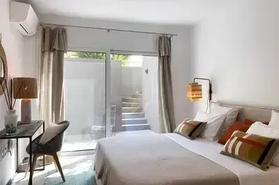 Villa Oneiro-Dreamy luxury villa with private access to the sea in Sivota!