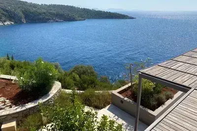 Villa Oneiro-Dreamy luxury villa with private access to the sea in Sivota!
