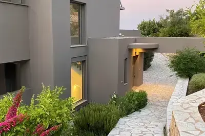 Villa Oneiro-Dreamy luxury villa with private access to the sea in Sivota!