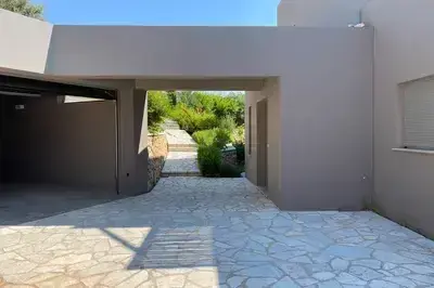 Villa Oneiro-Dreamy luxury villa with private access to the sea in Sivota!