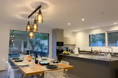 Villa Oneiro-Dreamy luxury villa with private access to the sea in Sivota!