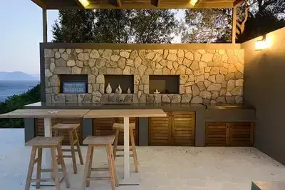Villa Oneiro-Dreamy luxury villa with private access to the sea in Sivota!