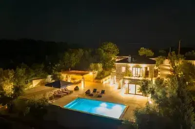 Villa Chriselia on Meganisi with sea access and pontoon