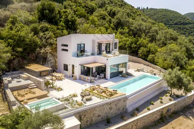 VILLA AGAPANTHUS second photo of the rental