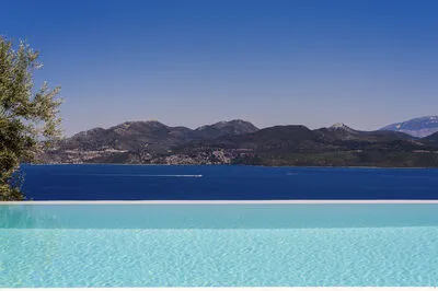 Villa Agapanthus with sea view in Nikiana