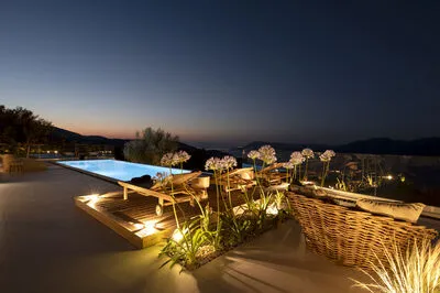 Villa Agapanthus with sea view in Nikiana