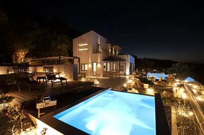 Villa Agapanthus with sea view in Nikiana
