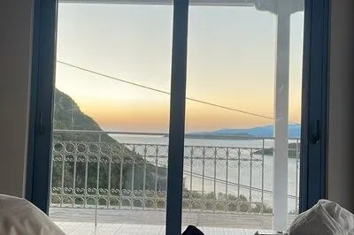 Villa Magiko, luxury close to Mikros Gialos beach